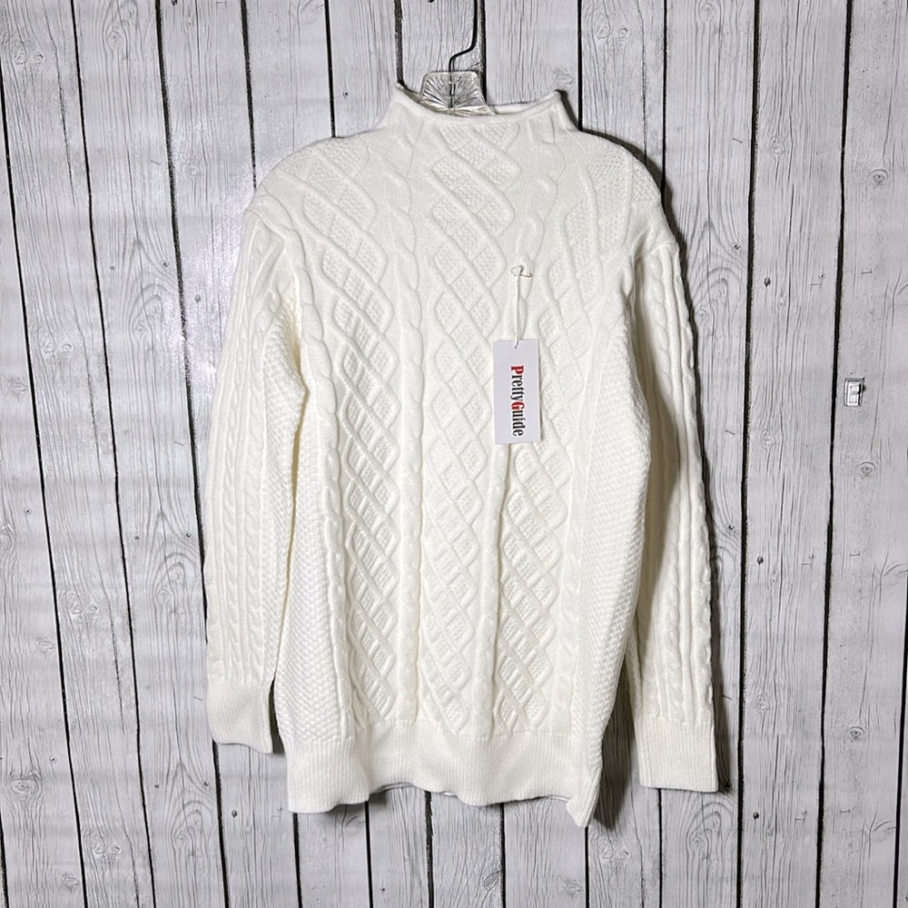 Pretty Guide sweater size Small
